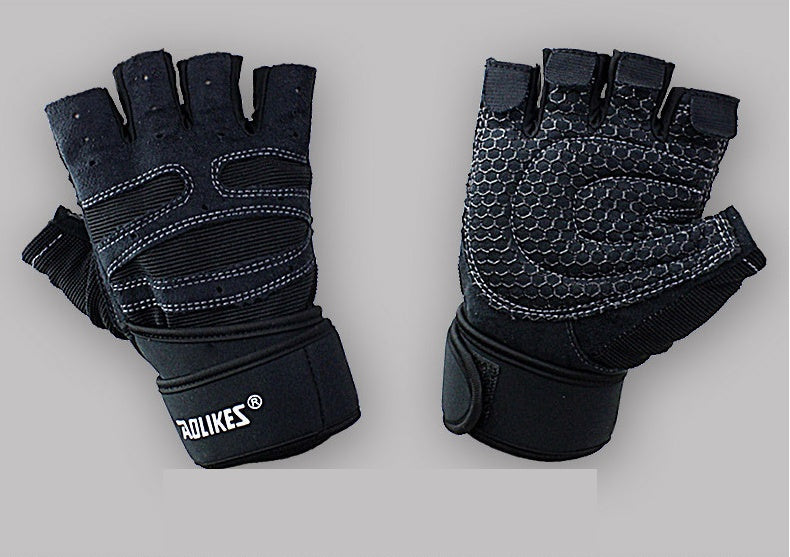 Half-Finger Fitness Gloves Men And Women. Breathabel And Non-Slip Fitness/Weightlifting Gloves.
