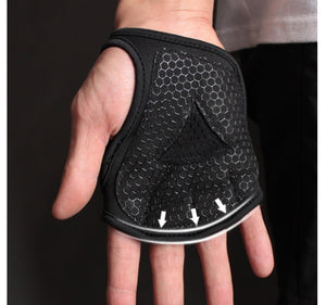 Breathable Weightlifting And Fitness Half-Finger Protector Gloves.