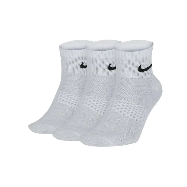 NIK EEVERYDAY LTWT CREW 3PR Unisex Lightweight Quick Dry Socks Comfortable and Soft