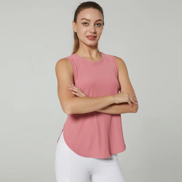 GUTASHYE Sleeveless Yoga And Fitness Shirt.
